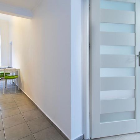 קרקוב Light Apartment Zyblikiewicza Street מראה חיצוני תמונה