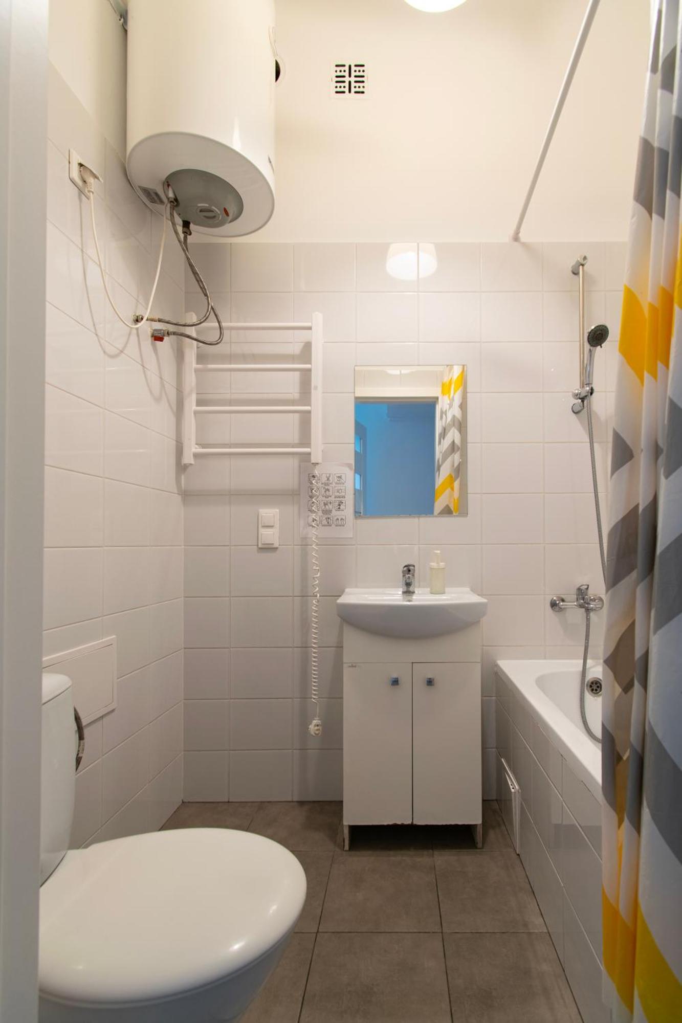 קרקוב Light Apartment Zyblikiewicza Street מראה חיצוני תמונה